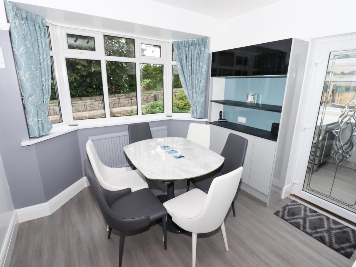 Woodlands Villa Matlock  Exterior photo